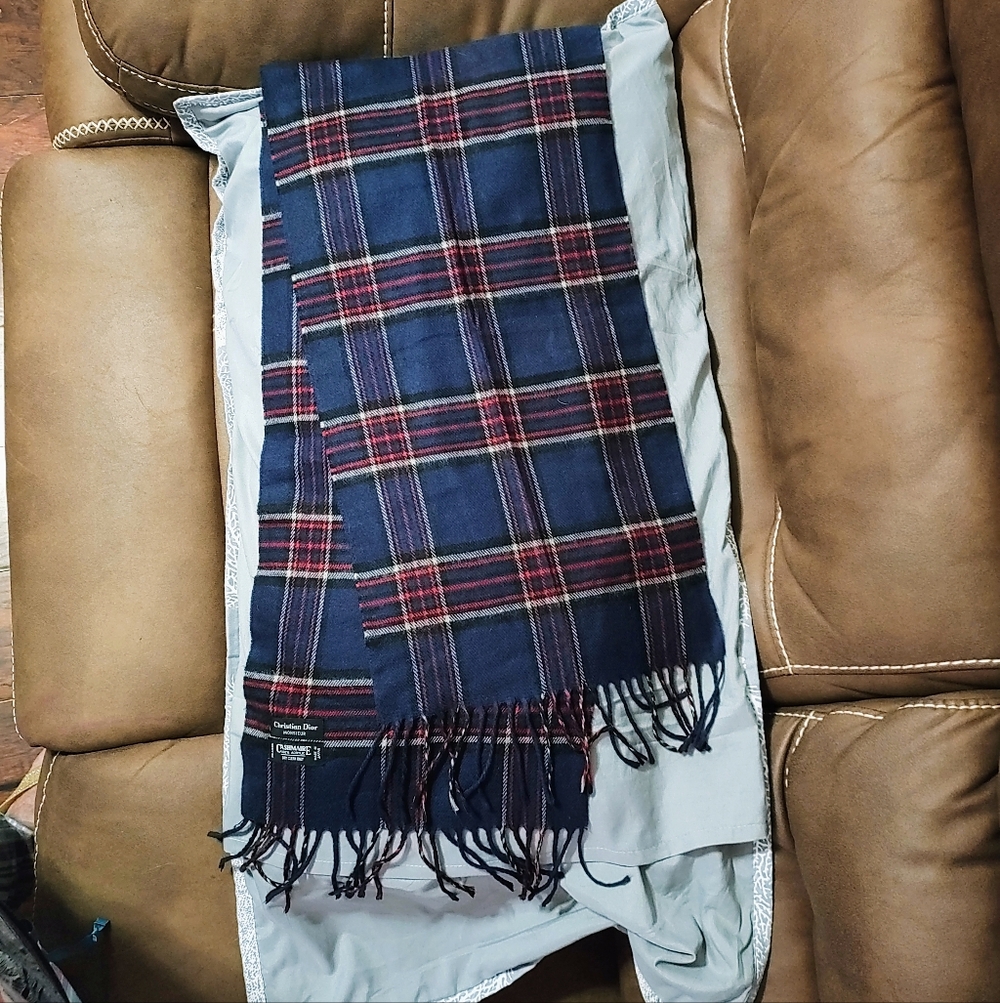 Christian Dior Monsieur Chasmaire Classic Navy and Burgundy Checkered Scarf